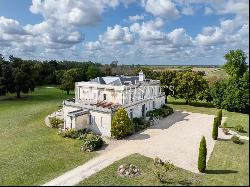 Cognac - Magnificent 19th century chateau