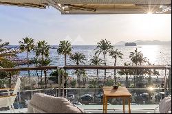 Cannes - Croisette - 3 room apartment with panoramic sea view