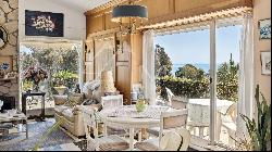 Super-Cannes - Golfe-Juan - Villa with panoramic sea view - To renovate