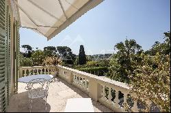 Exclusivity -Splendid Bourgeois Villa in a Tranquil Setting