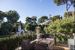 Provencal villa with sea view