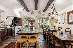 Near Saint-Paul-de-Vence - Superb master property