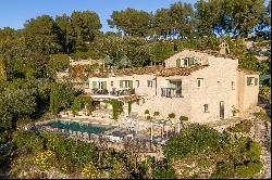 Close to Saint-Paul-de-Vence - Superb Provencal property