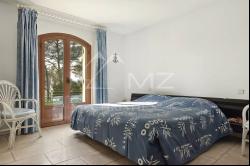 Saint-Paul-de-Vence - Charming Provencal property