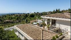 Close to Saint-Paul-de-Vence - Superb modern property with sea views