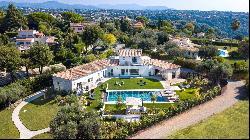 St Paul de Vence - Beautiful view on the perched village