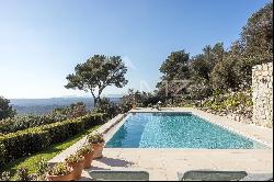 Tourrettes Sur Loup - Provencal country house with sea view