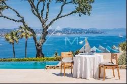 Close to Saint-Tropez - Exceptional property