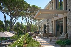 Saint-Tropez - Magnificient contemporary villa