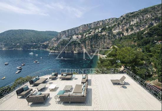 Cap d'Ail - Stunning water front property