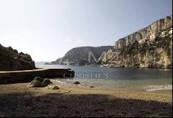 Cap d'Ail - Stunning water front property