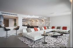 Cannes - Croisette - 3 bedrooms apartment