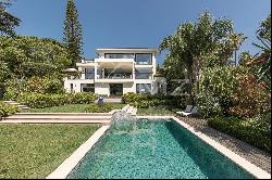 Cannes - Superb contemporary 4 bedrooms villa