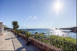 Close to Cannes - Waterfront villa