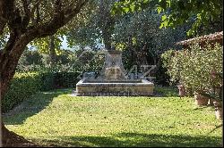 Gordes - Splendid Provencal farmhouse