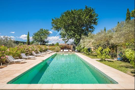 Close to L'Isle-sur-la-Sorgue - Splendid estate