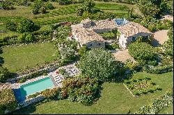 Close to Gordes - Exceptional property with panoramic view