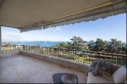 Superb 4-room apartment with panoramic sea view in a prestigious residence