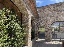 LUXURY WINE TOURISM ESTATE IN THE VAR