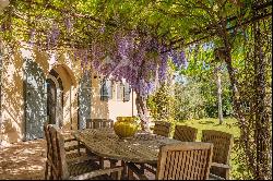 Provençal house with views in Saint-Rémy-de-Provence