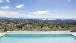 Close to Saint-Paul de Vence - Overwhelming sea view