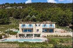 Close to Saint-Paul de Vence - Overwhelming sea view