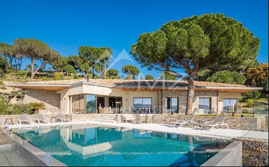 Ramatuelle - New contemporary villa