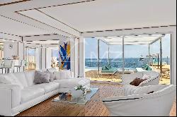 Exceptional property sea view