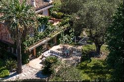 Mougins - Charming property in the village