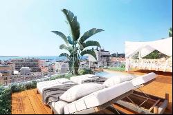 CENTRE. PENTHOUSE (ROOF VILLA) WITH HUGE TERRACES AND PANORAMIC VIEWS