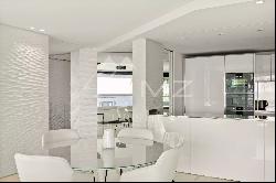 Luxury apartment with sea view and exceptional wellness facilities