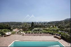 Close to Saint-Paul-de-Vence - Modern property and panoramic views