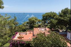 Cap d'Antibes - Unique 9 bedrooms property