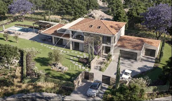 Domain of Terre Blanche - villa under construction