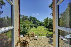 Aix en Provence- Renovated 18th century Provençal Bastide