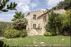 Close to Saint-Paul-de Vence - Exceptional property