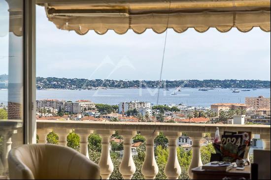 GOLFE JUAN - PANORAMIC SEA VIEW - DUPLEX