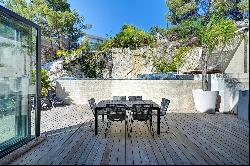 Sole agent, Marseille 8th, Contemporary Villa with swimming pool