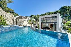 Sole agent, Marseille 8th, Contemporary Villa with swimming pool