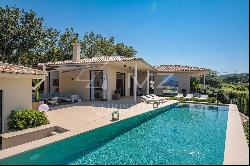 Saint-Tropez centre - Modern villa with wonderful sea view