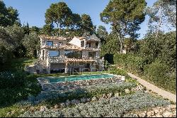 Saint-Paul-de-Vence - Beautiful renewed property