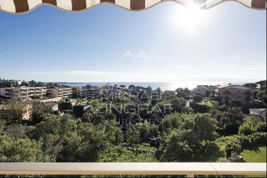 Cannes - Croix des Gardes - 3 rooms Panoramic sea view