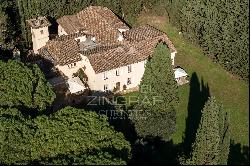 Nearby Mougins  -  Character house