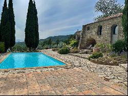 Sheepfold in an exceptional location with panoramic views, 45 minutes from Montpellier. S