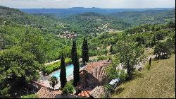 Sheepfold in an exceptional location with panoramic views, 45 minutes from Montpellier. S