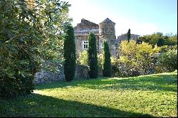 P&P EXCLUSIVE Castle Near Salagou Lac