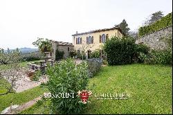 VILLA WITH PRIVATE SPRING FOR SALE IN TUSCANY