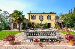 VILLA WITH PRIVATE SPRING FOR SALE IN TUSCANY