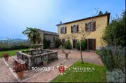 VILLA WITH PRIVATE SPRING FOR SALE IN TUSCANY