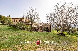 VILLA WITH PRIVATE SPRING FOR SALE IN TUSCANY